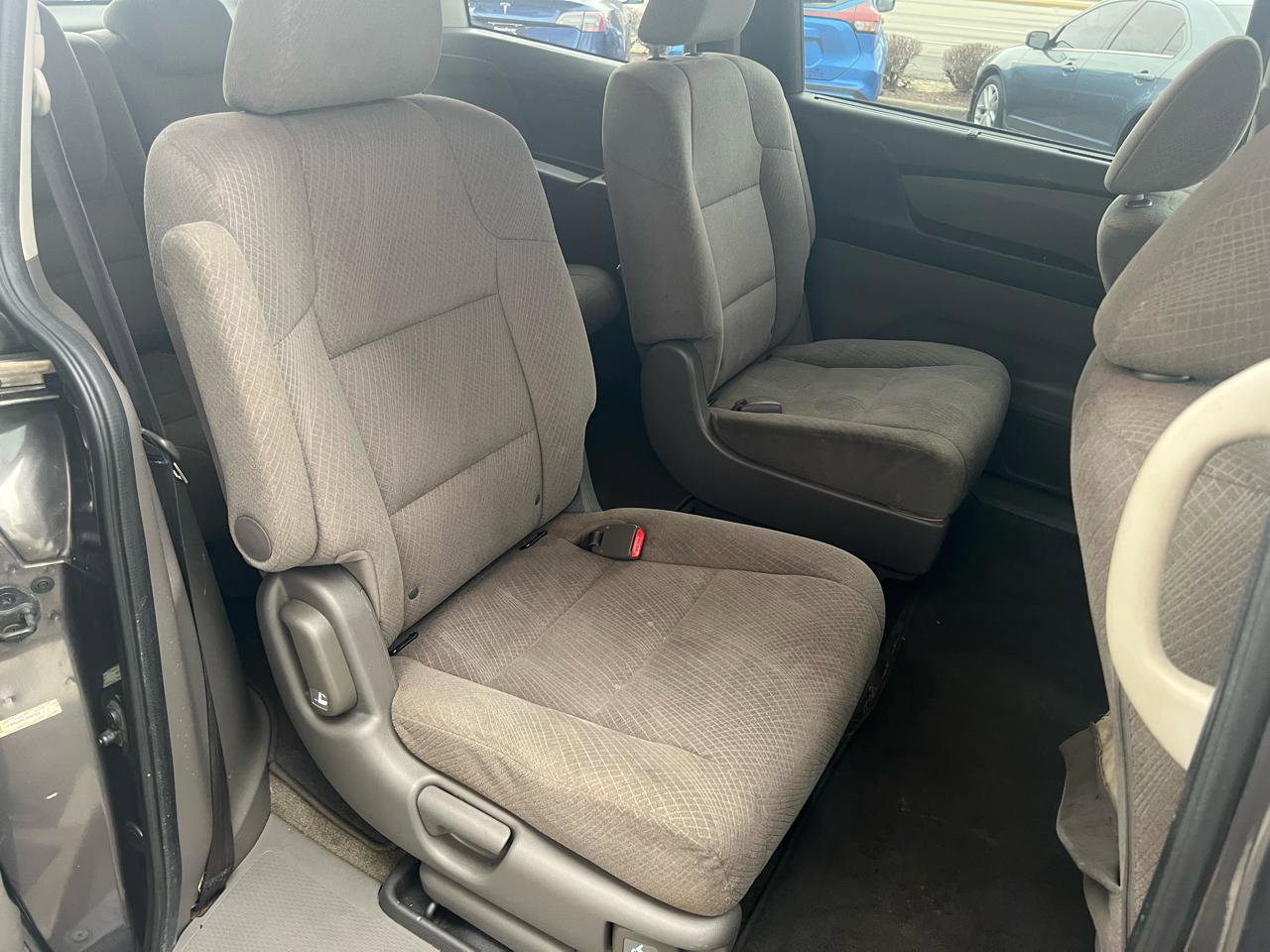 Used 2014 Honda Odyssey EX image 17