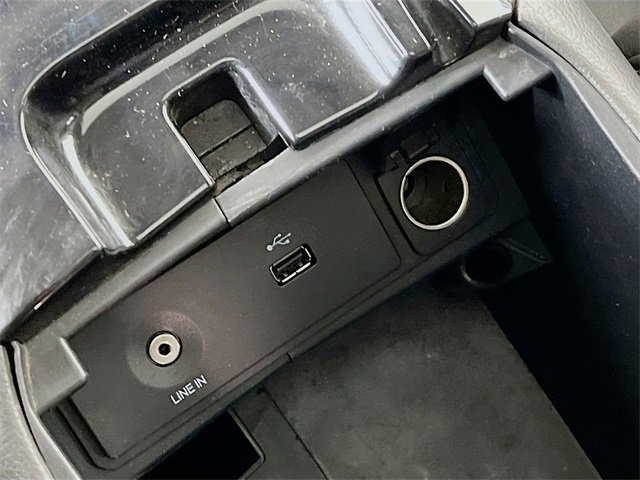 Used 2013 Ford Fusion SE image 17