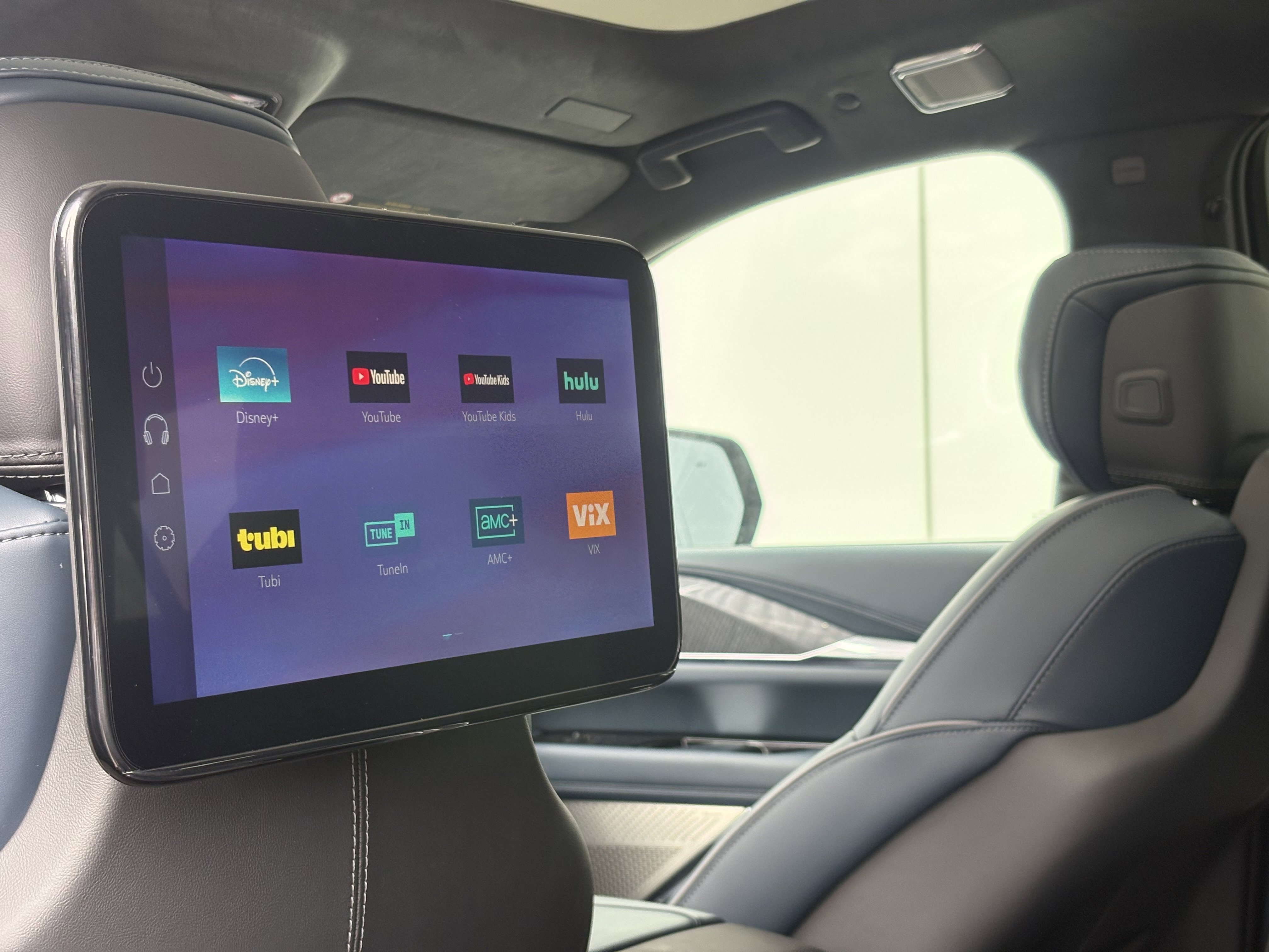 New 2026 Cadillac Escalade IQL Sport 2 image 16