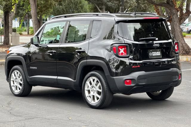 Used 2022 Jeep Renegade Latitude w/ Convenience Group image 6