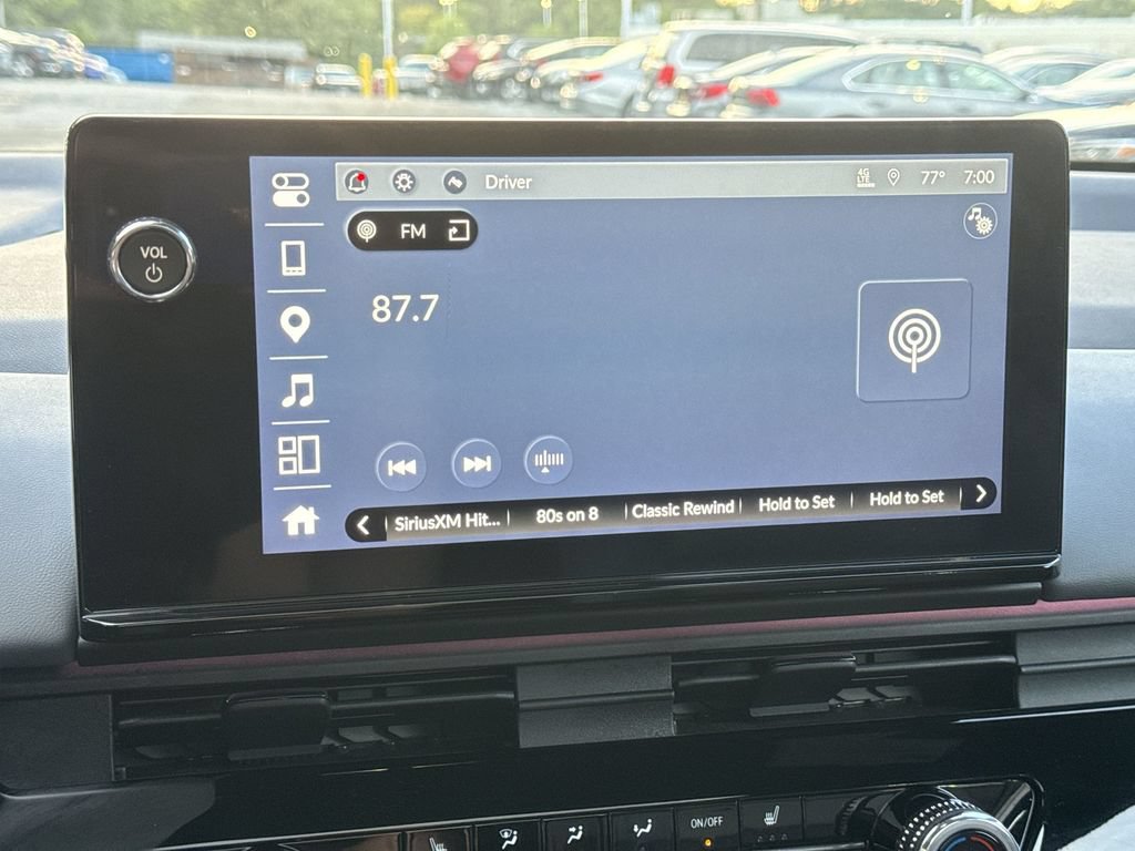 Used 2024 Honda Prologue Touring image 12