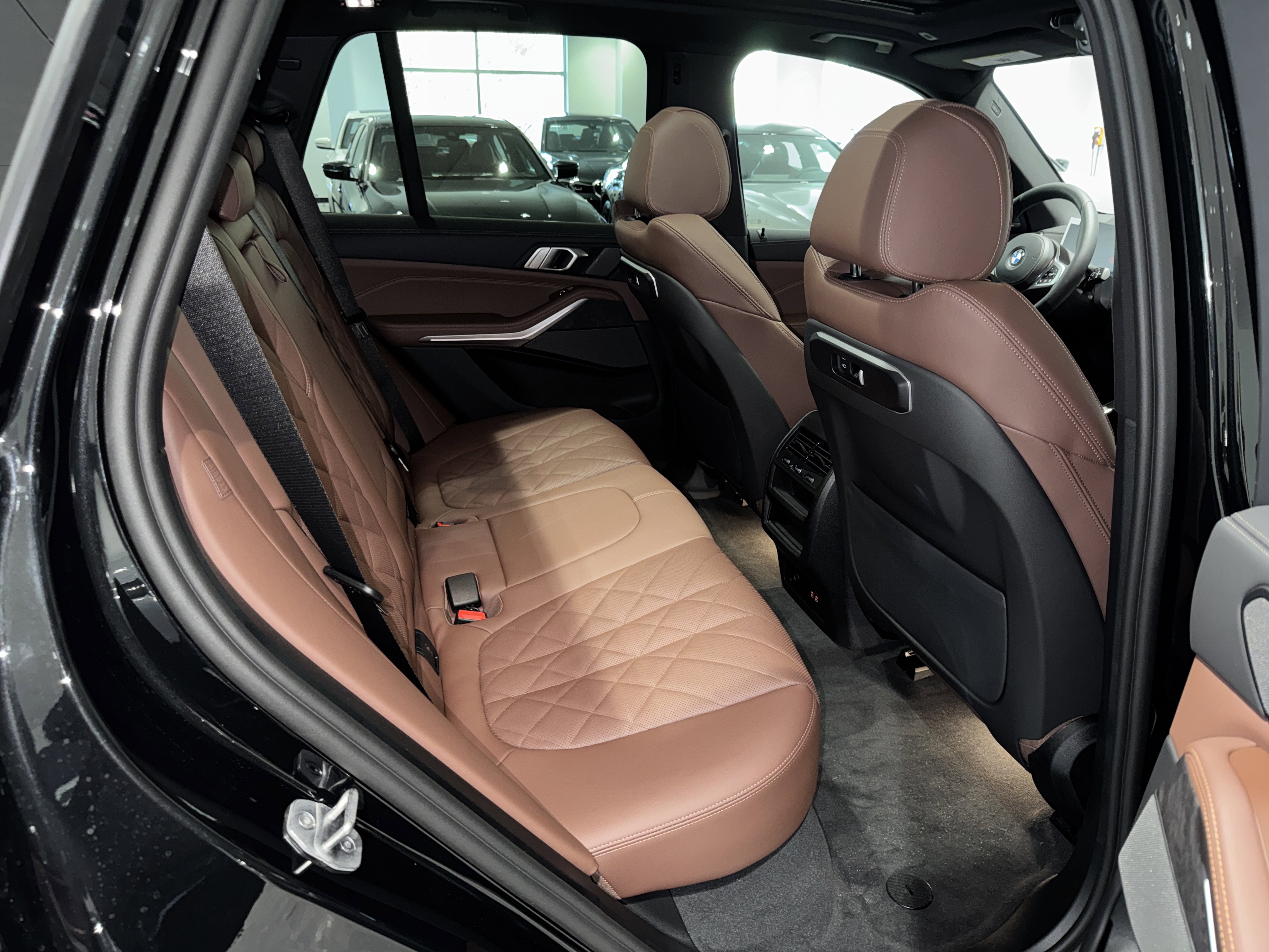 New 2026 BMW X5 sDrive40i w/ M Sport Package image 11