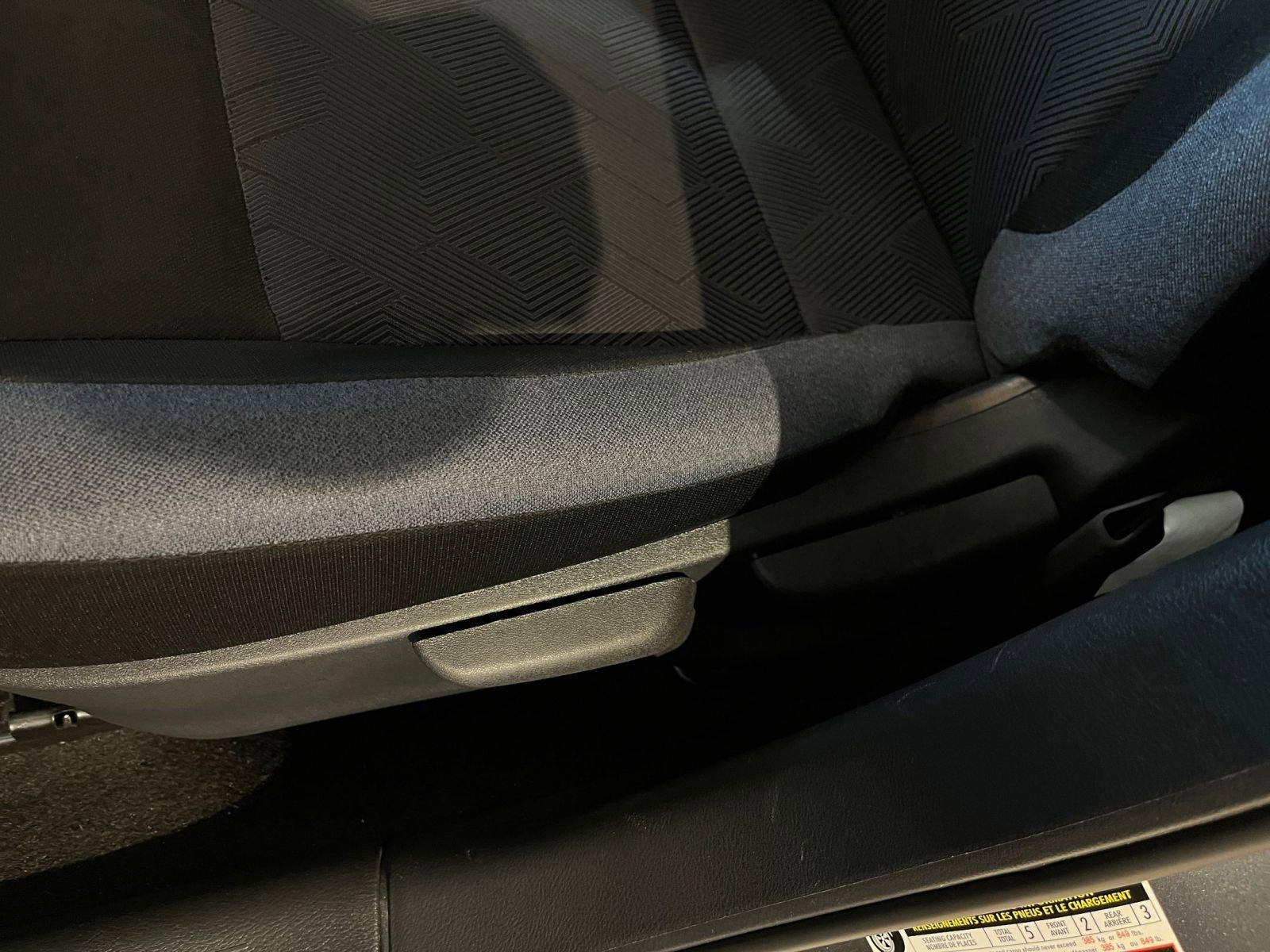 Used 2025 Nissan Versa SV w/ Trunk Package FWD image 22