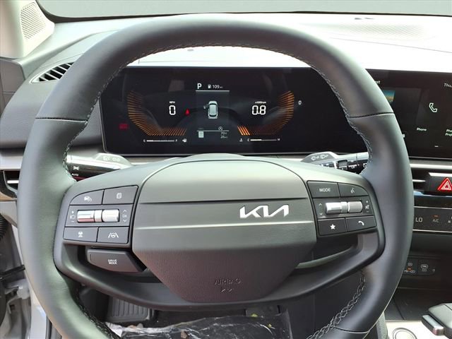 New 2026 Kia Sportage EX image 16