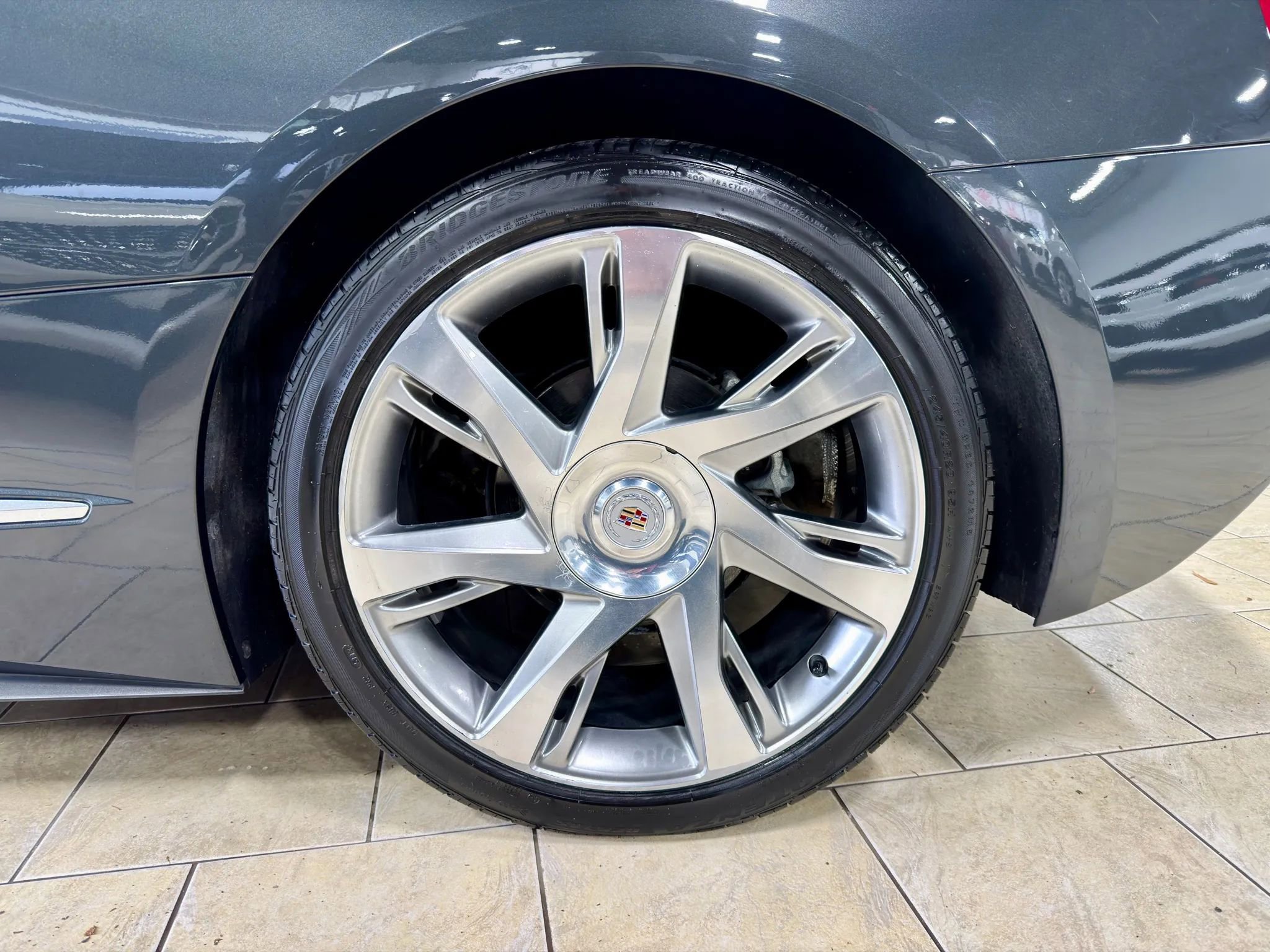 Used 2014 Cadillac ELR w/ Luxury Package image 32