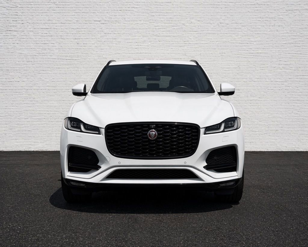 Used 2021 Jaguar F-PACE S image 2