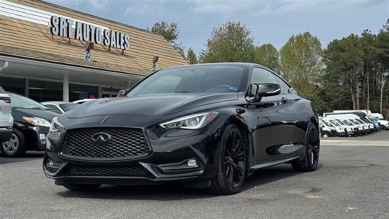 Used 2017 INFINITI Q60 3.0t AWD/4WD image 2