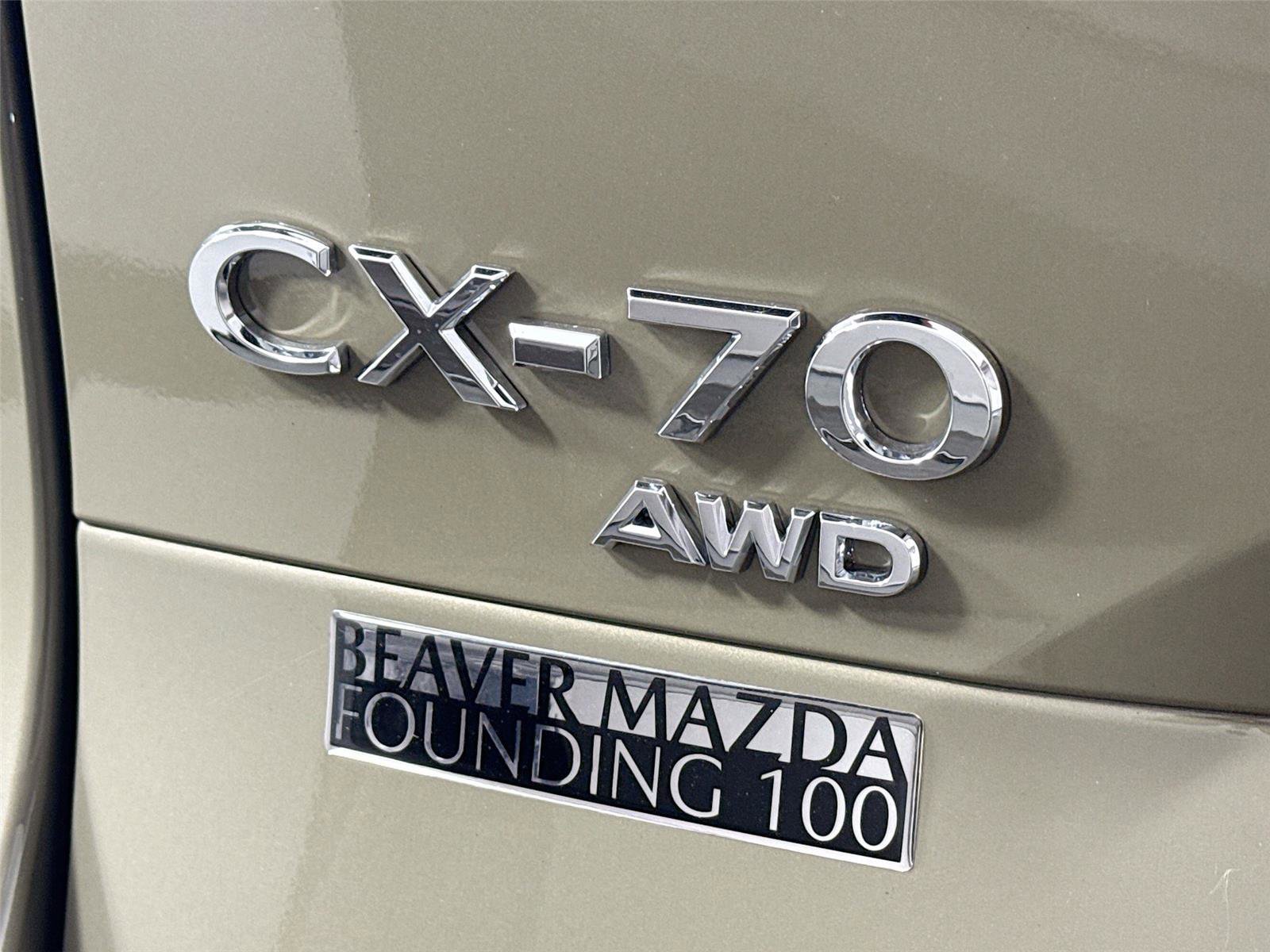 Certified 2025 MAZDA CX-70 3.3 Turbo w/ Premium Package image 11