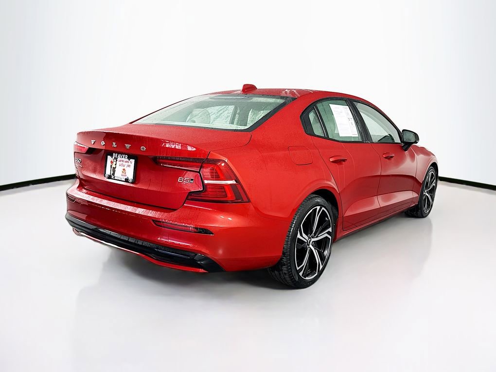 Used 2024 Volvo S60 B5 Core image 10