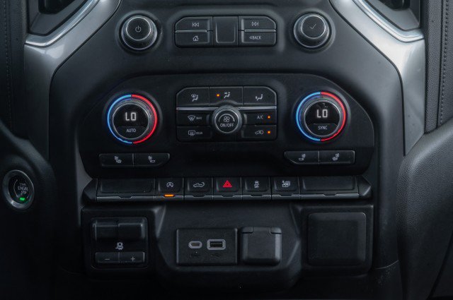 Used 2020 Chevrolet Silverado 1500 LT w/ All-Star Edition RWD image 16