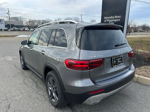 New 2026 Mercedes-Benz GLB 250 4MATIC image 3