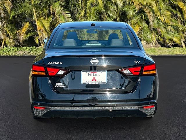 Used 2024 Nissan Altima 2.5 SV image 6