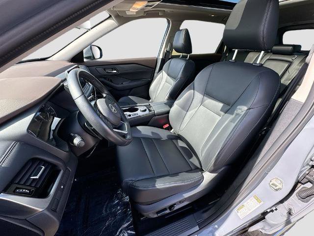 Used 2023 Nissan Rogue SL AWD/4WD image 15