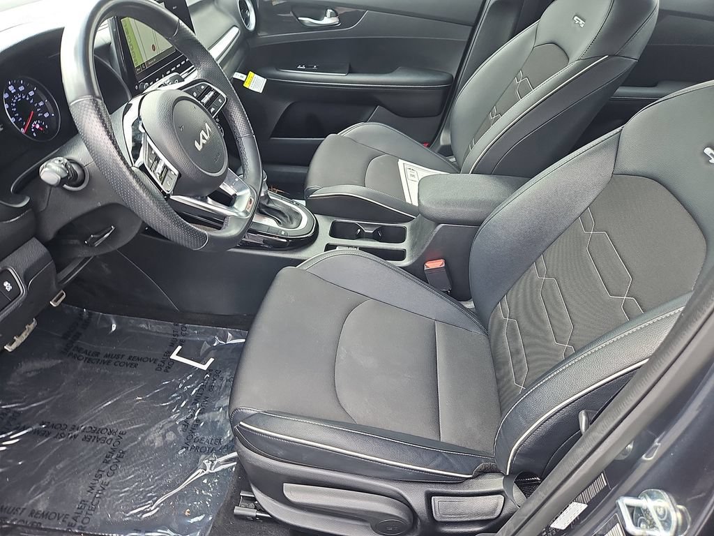 Used 2023 Kia Forte GT-Line w/ GT-Line Technology Package FWD image 26