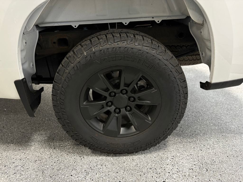 Used 2025 Chevrolet Silverado 1500 LT w/ Work Truck Package image 30