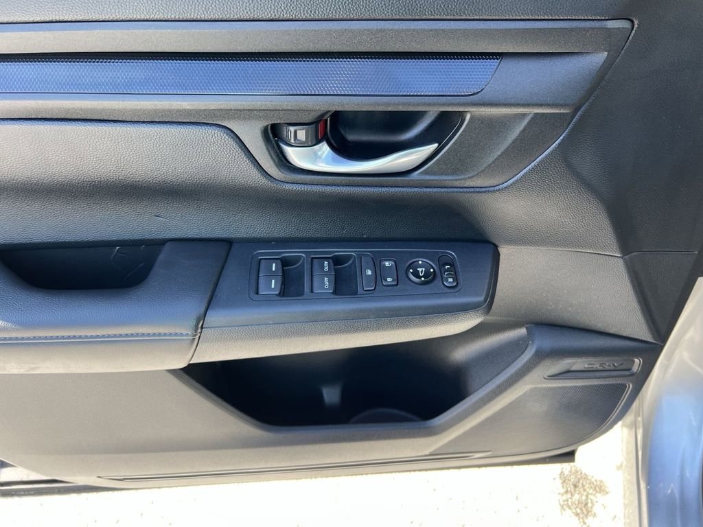 Used 2025 Honda CR-V EX image 15