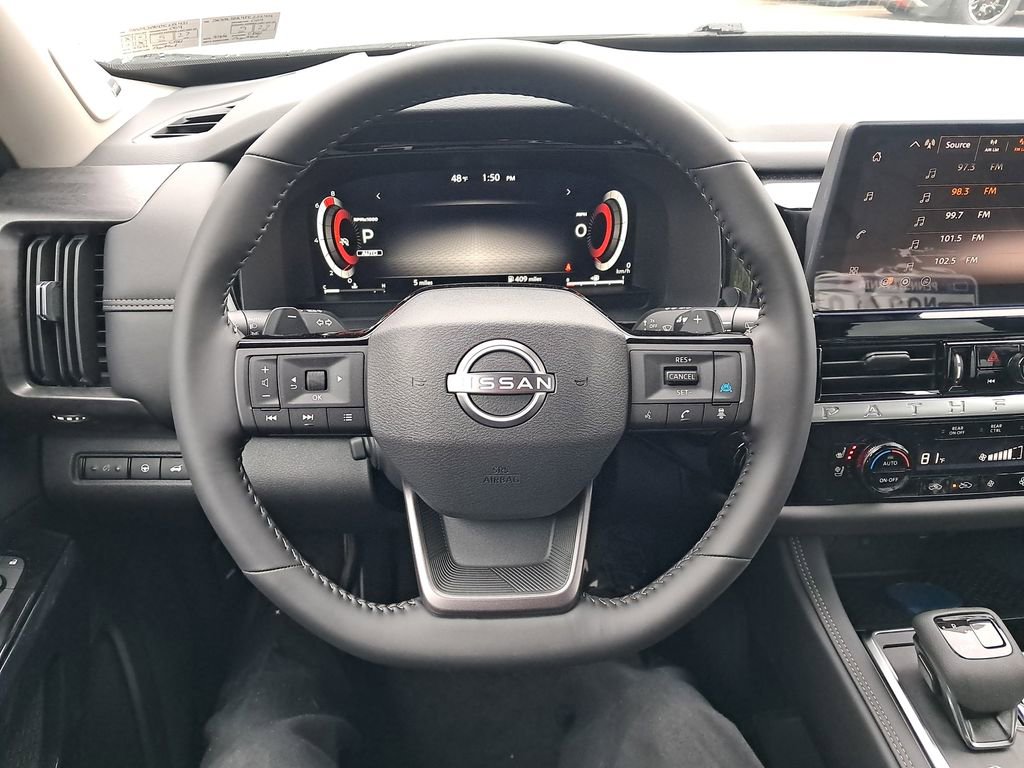 New 2026 Nissan Pathfinder Platinum AWD/4WD image 14