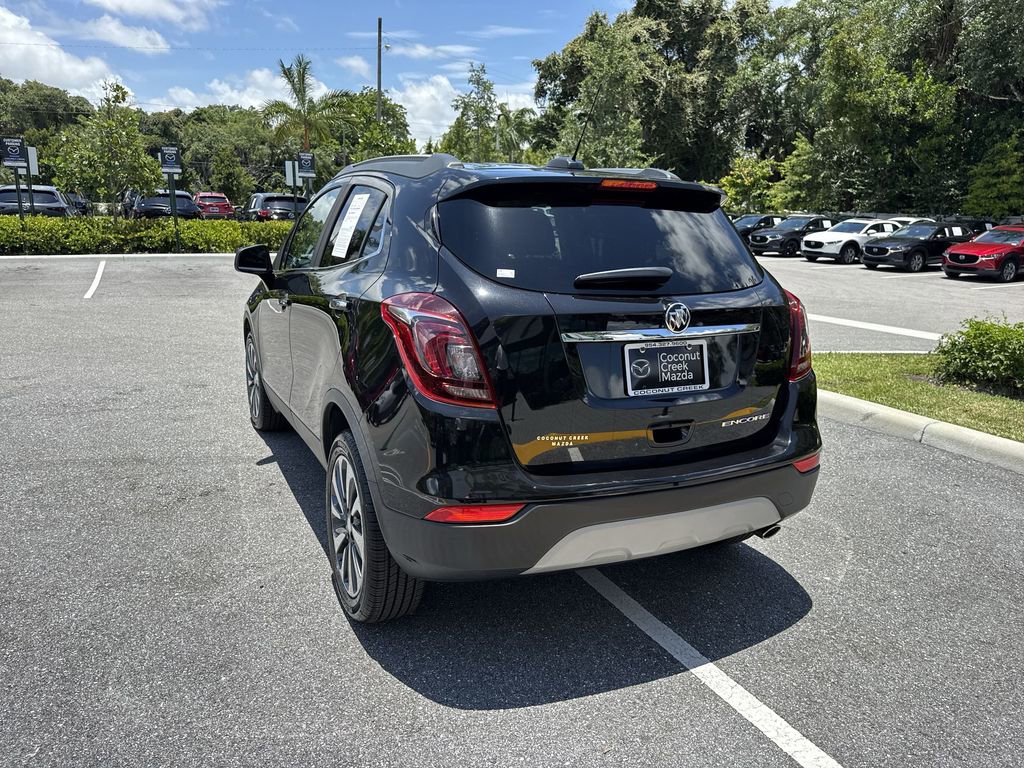 Used 2021 Buick Encore Preferred w/ Safety Package FWD image 13