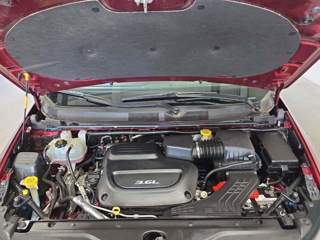 Used 2017 Chrysler Pacifica Touring-L Plus image 42