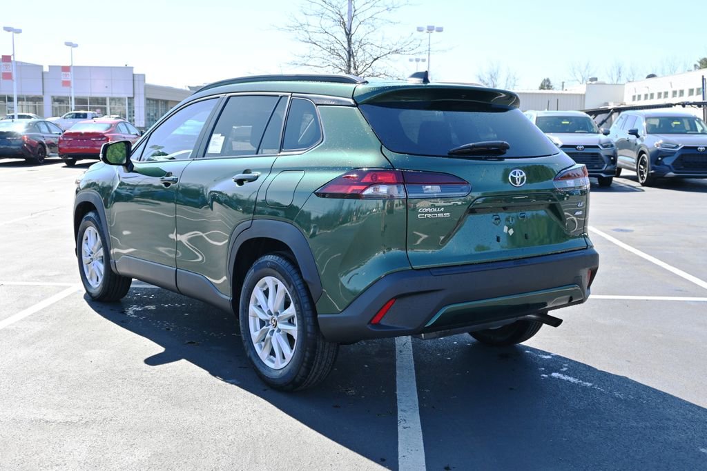 New 2026 Toyota Corolla Cross LE image 5