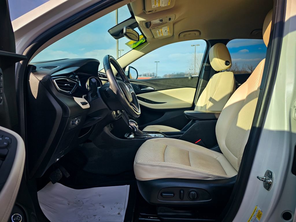 Used 2020 Buick Encore GX Essence w/ Advanced Technology Package image 14
