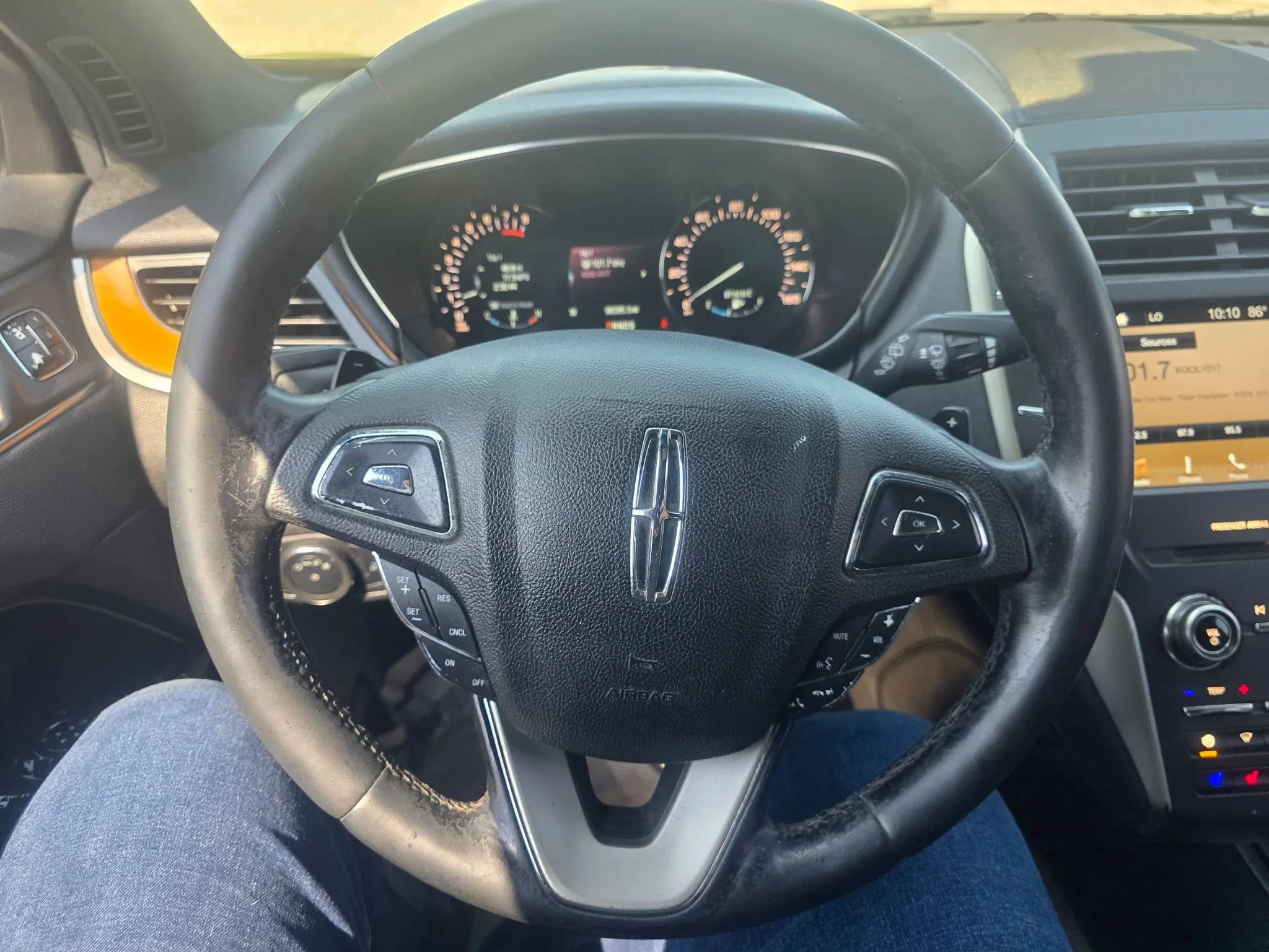 Used 2017 Lincoln MKC Reserve w/ Lincoln MKC Climate Package AWD/4WD image 25