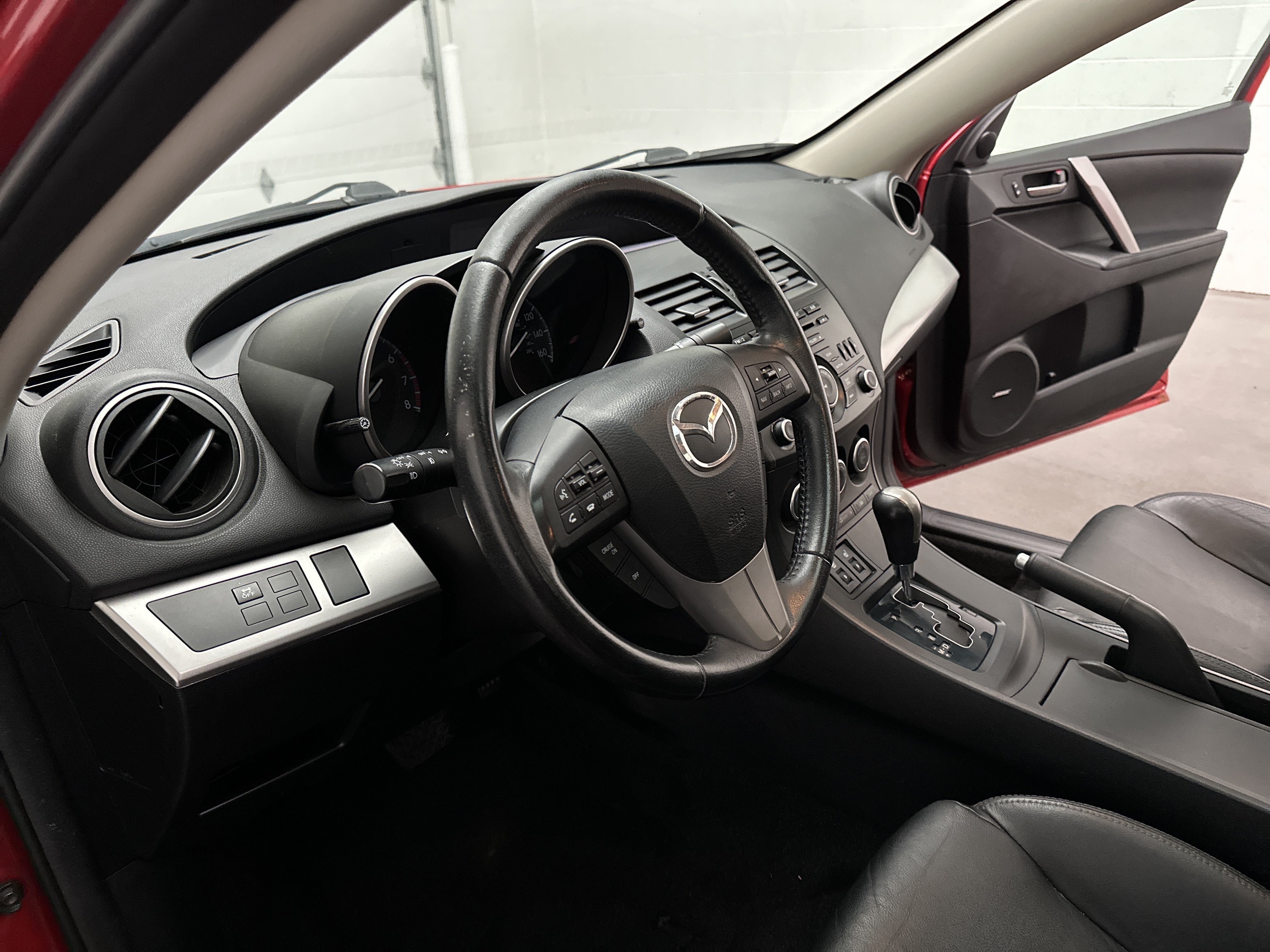 Used 2012 MAZDA MAZDA3 s Grand Touring FWD image 14