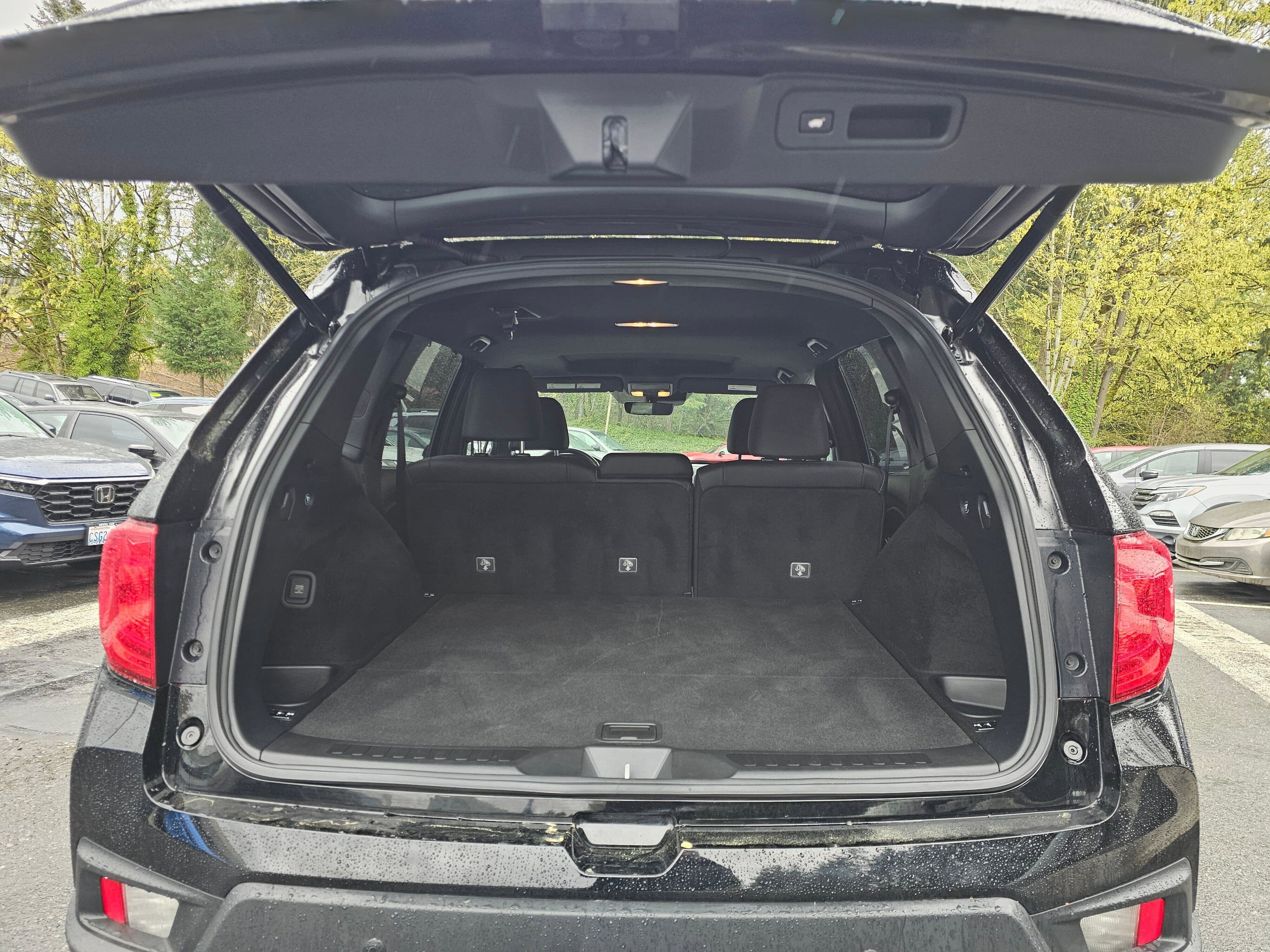 Used 2023 Honda Passport Elite image 17