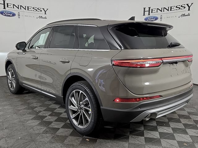 Used 2026 Lincoln Corsair Premiere FWD image 6