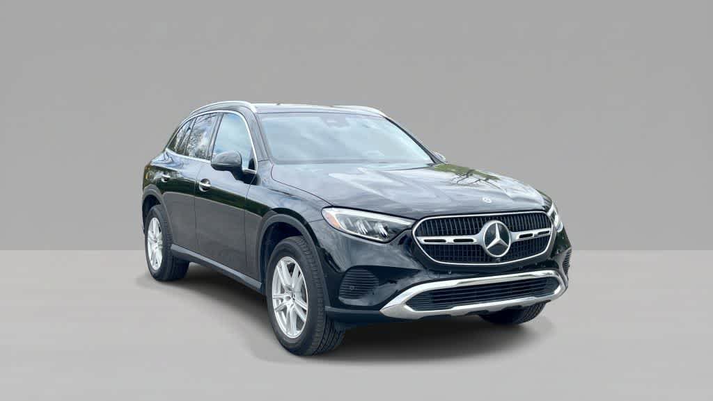 Used 2023 Mercedes-Benz GLC 300 4MATIC image 7