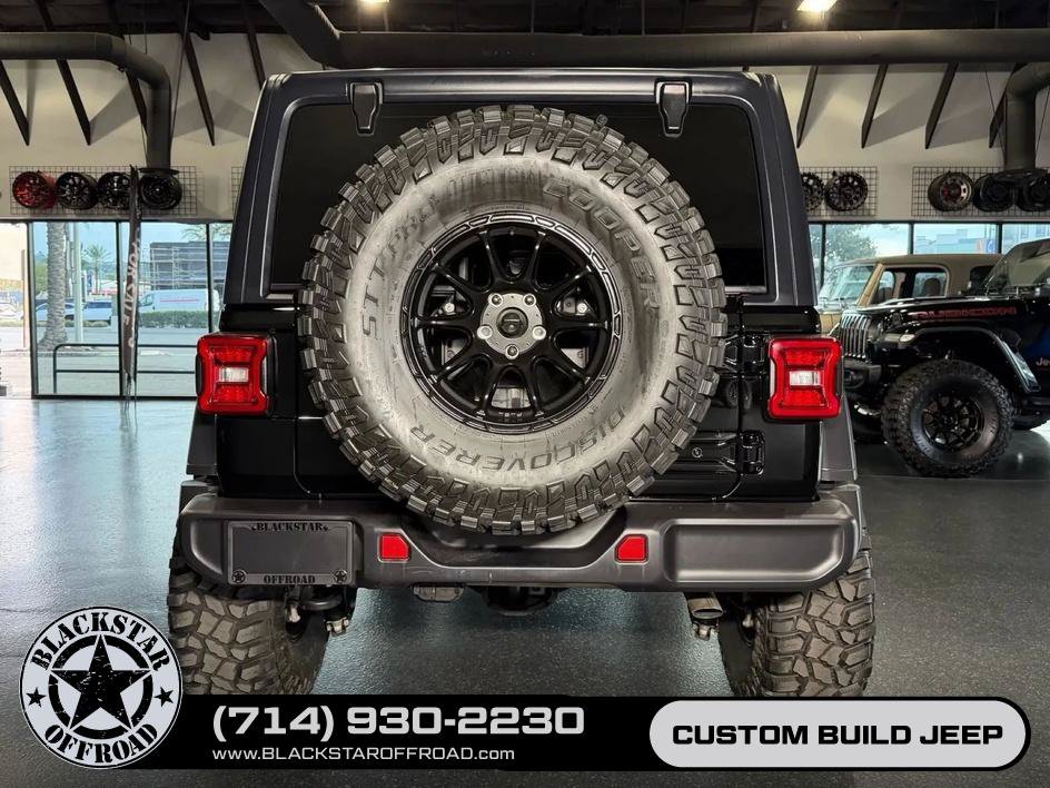 Used 2025 Jeep Wrangler Unlimited Rubicon AWD/4WD image 10