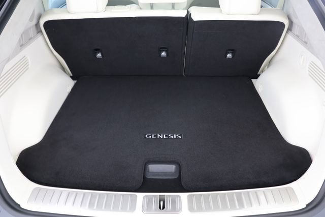 Used 2023 Genesis GV60 Performance image 21