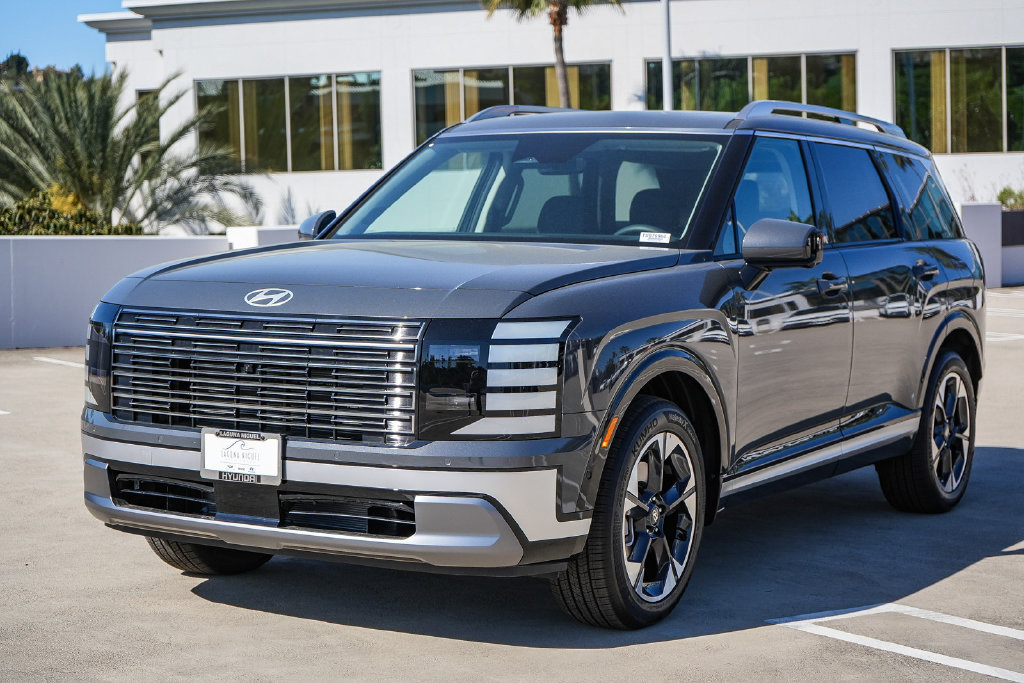 New 2026 Hyundai Palisade Limited AWD/4WD image 3