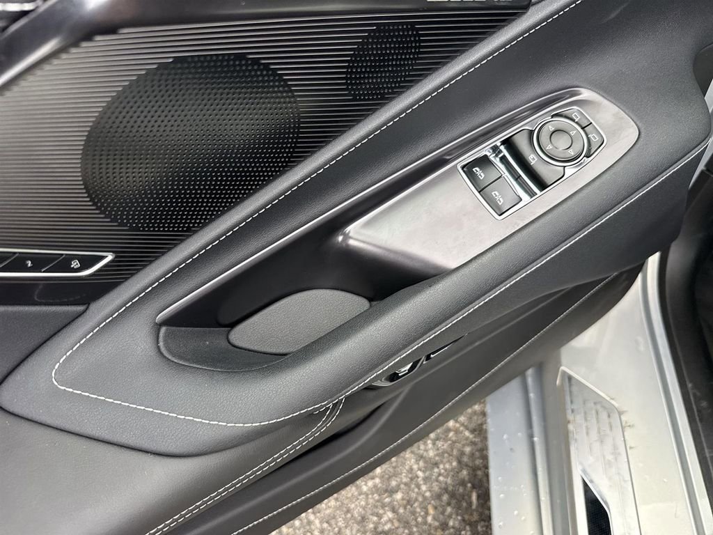 Used 2024 Chevrolet Corvette Stingray Preferred Cpe w/ Stealth Interior Trim Package image 21