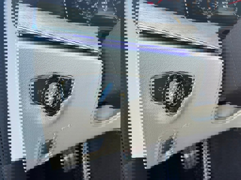 Used 2018 Mercedes-Benz E 400 4MATIC Coupe image 15