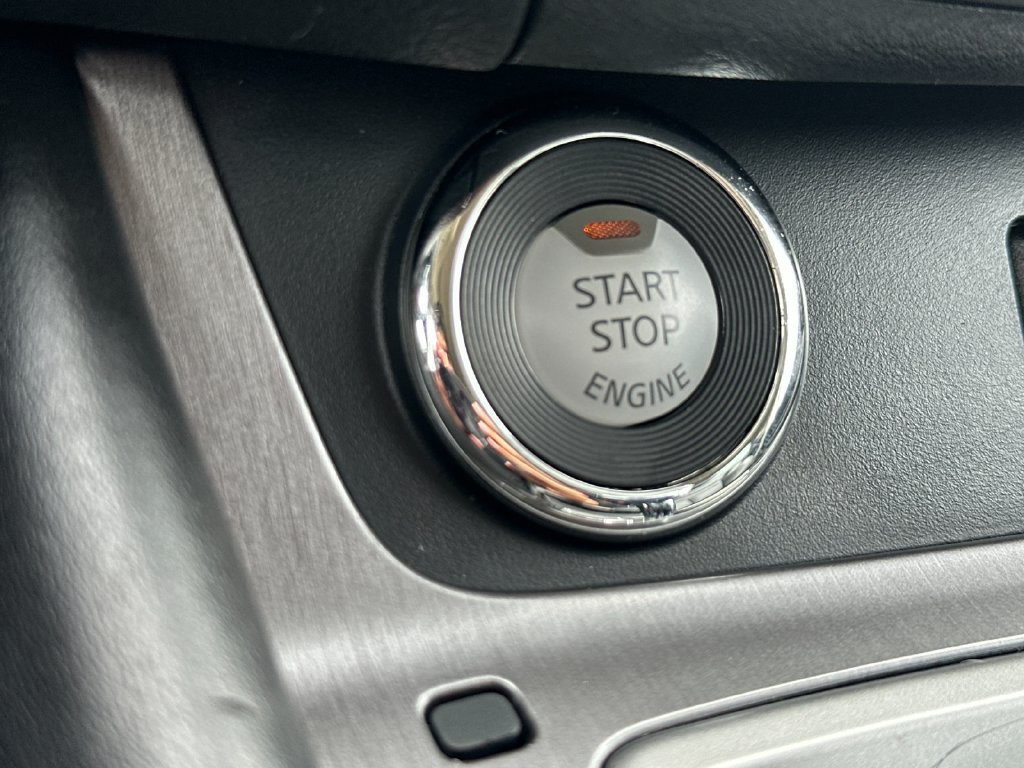 Used 2023 Nissan Murano SL w/ SL Moonroof Package FWD image 22