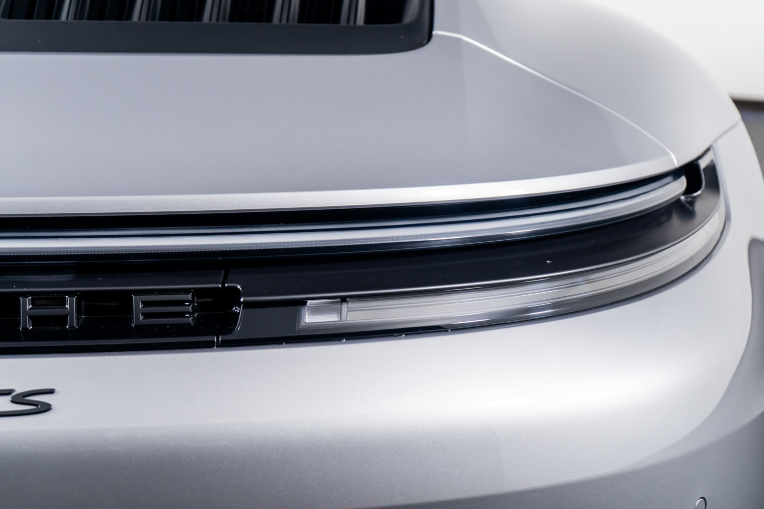Used 2025 Porsche 911 Carrera GTS image 13