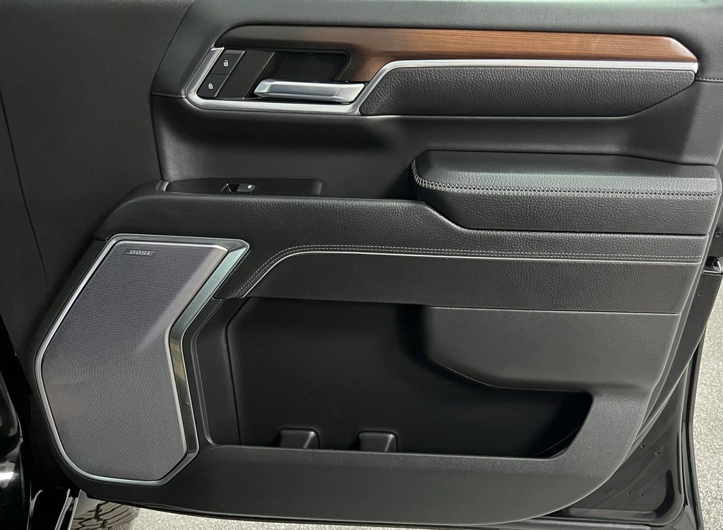 Used 2024 GMC Sierra 3500 Denali w/ Denali Reserve Package image 63