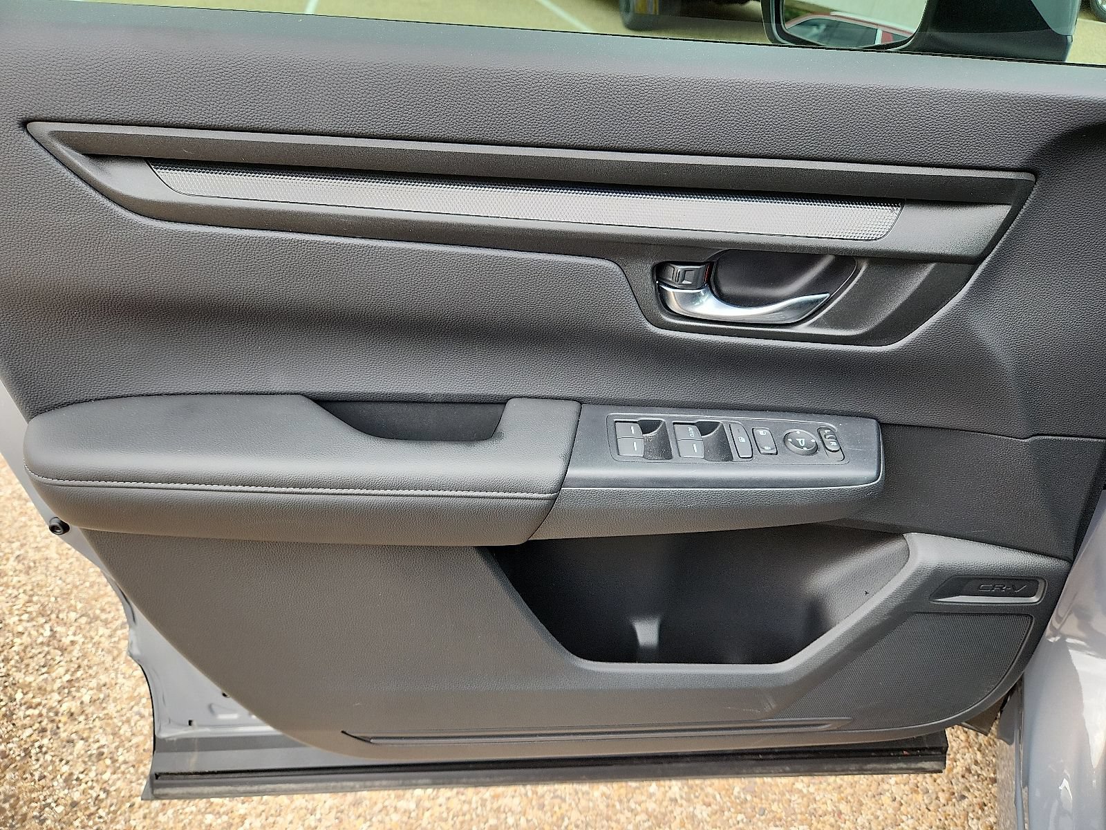 Used 2025 Honda CR-V LX image 13