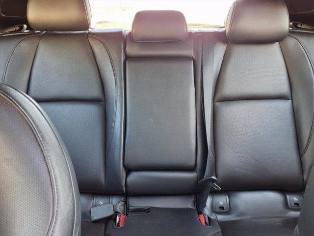 Used 2019 MAZDA MAZDA3 Hatchback w/ Premium Package image 29