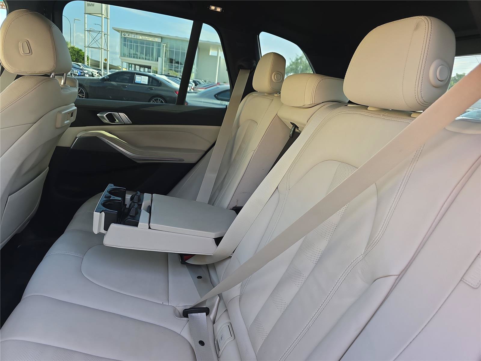 Used 2022 BMW X5 sDrive40i RWD image 11