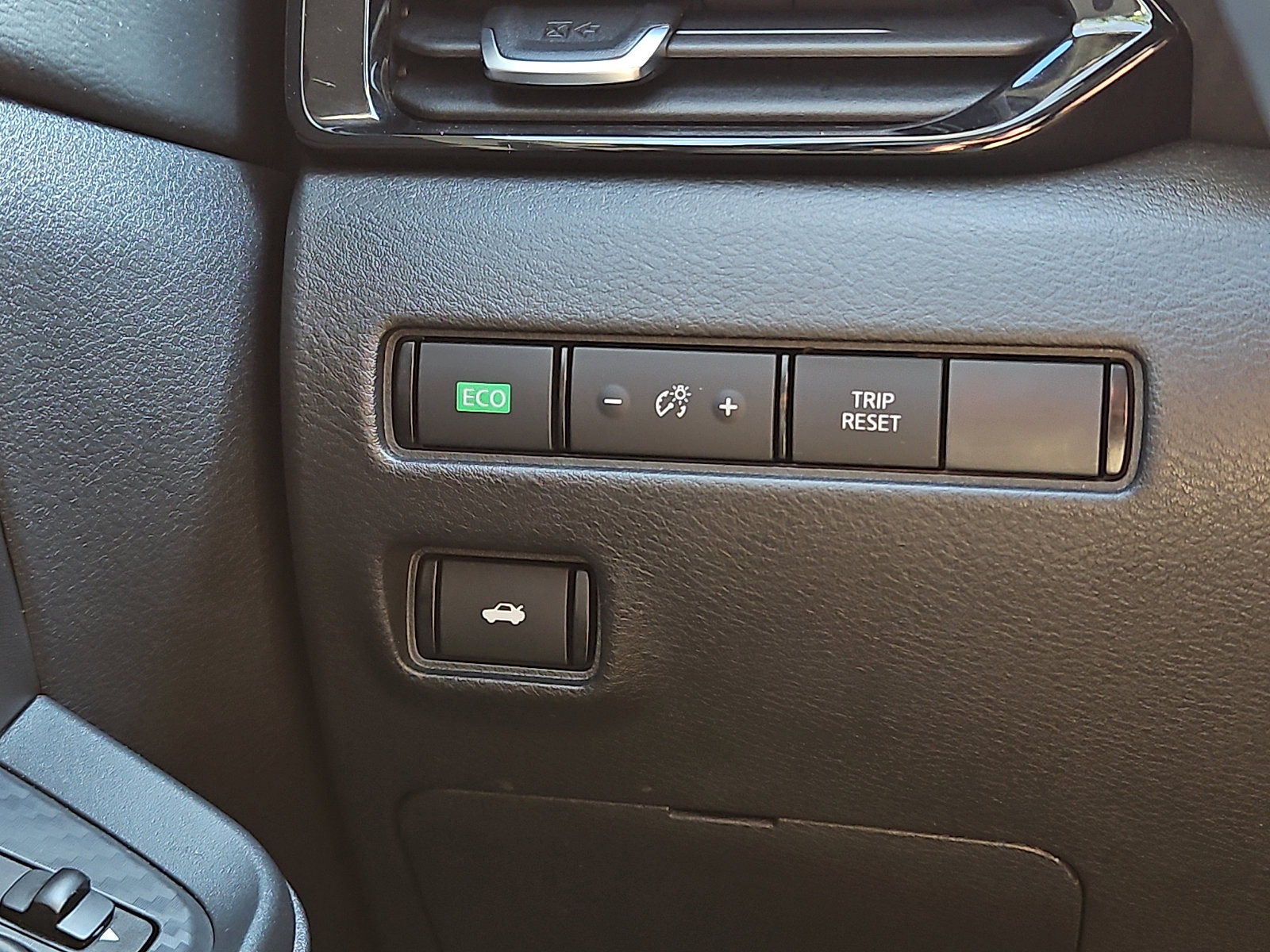 Certified 2023 Nissan Sentra SV w/ All-Weather Package image 25