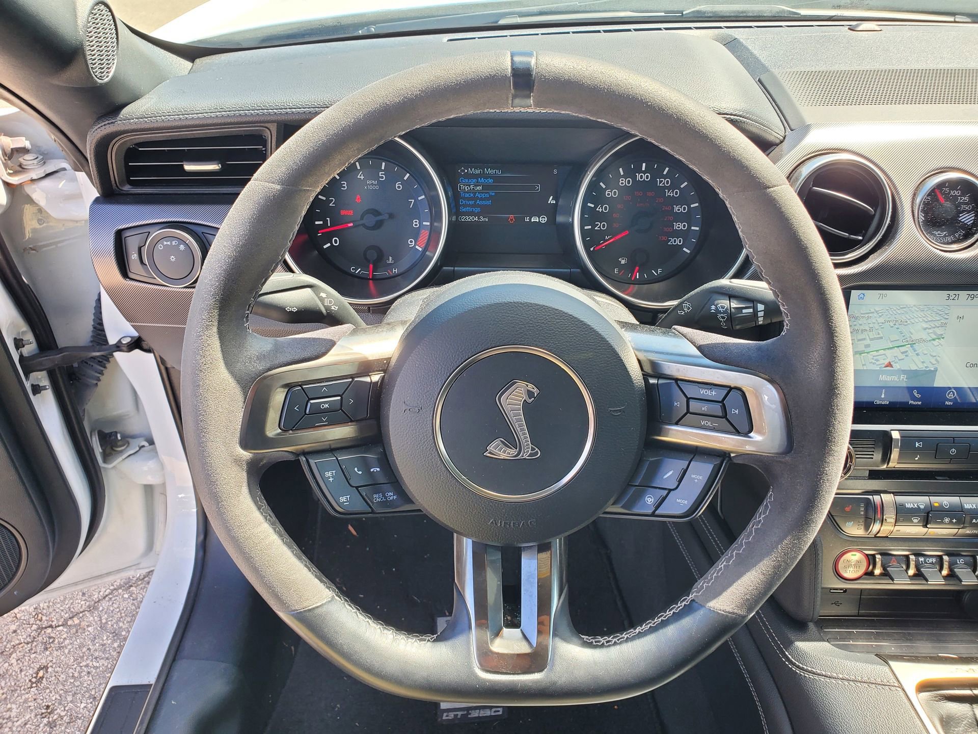 Used 2019 Ford Mustang Shelby GT350 w/ Technology Package RWD image 14