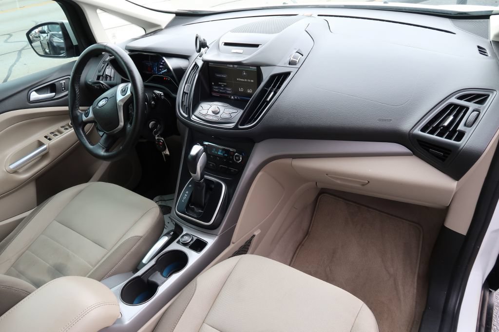 Used 2015 Ford C-MAX SE w/ Equipment Group 203A FWD image 10
