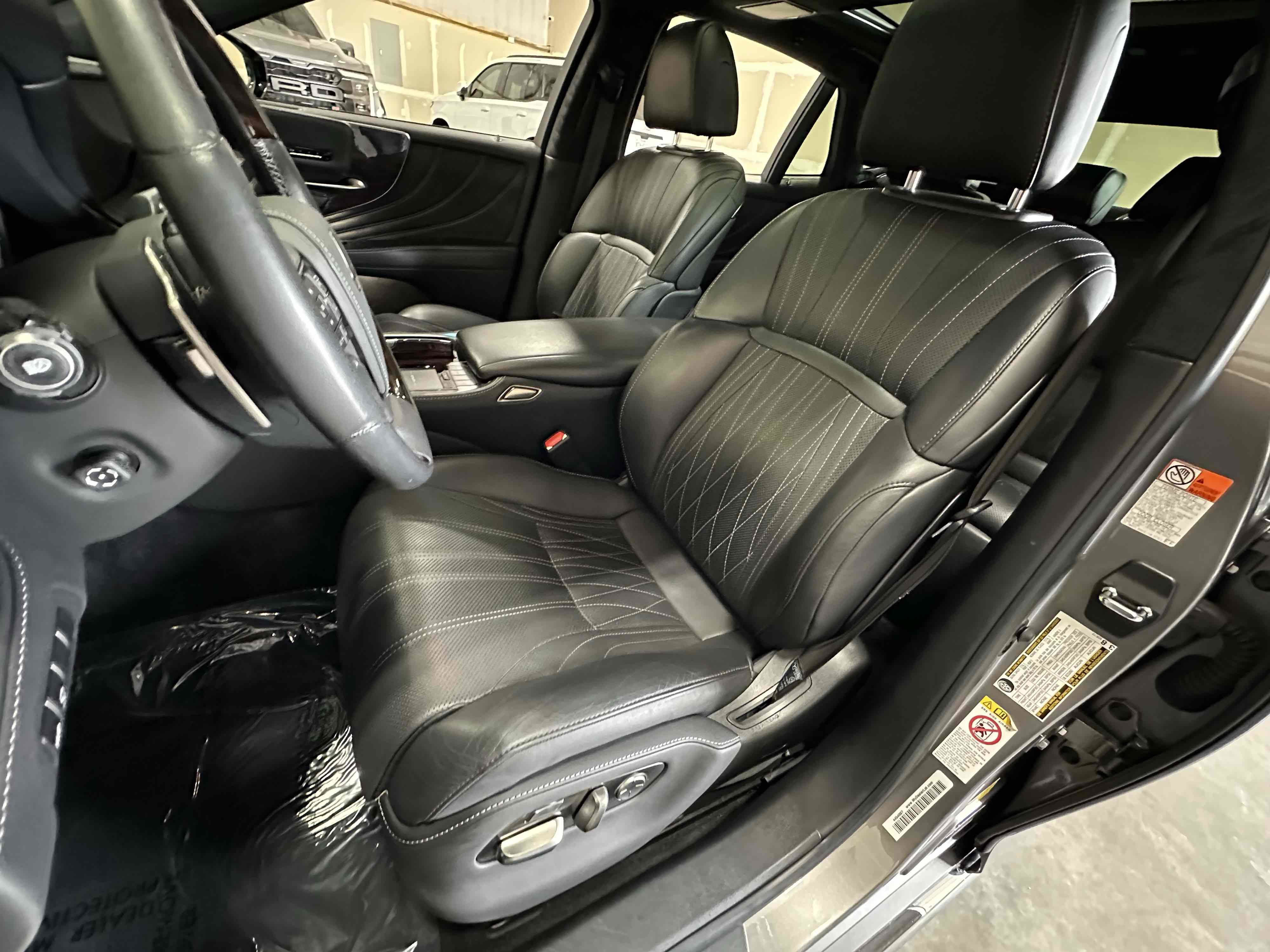 Used 2018 Lexus LS 500 Luxury w/ Luxury Package image 53