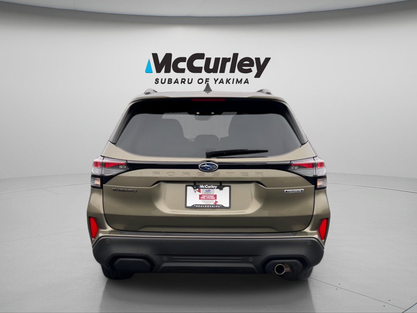 Used 2025 Subaru Forester Touring image 4