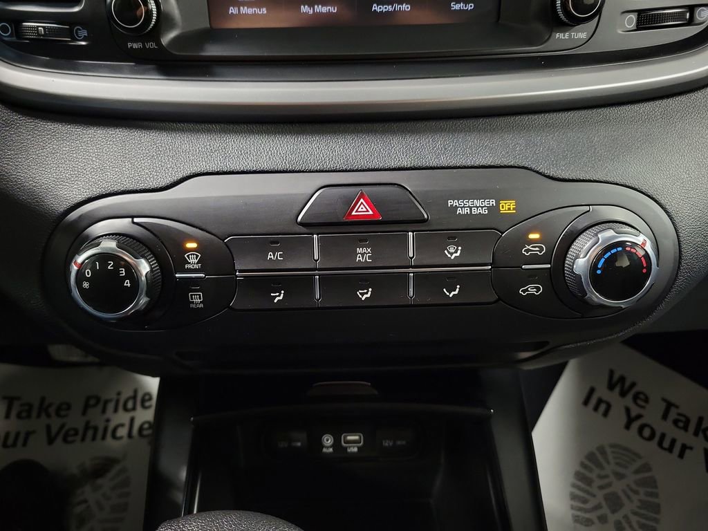 Used 2020 Kia Sorento L image 18