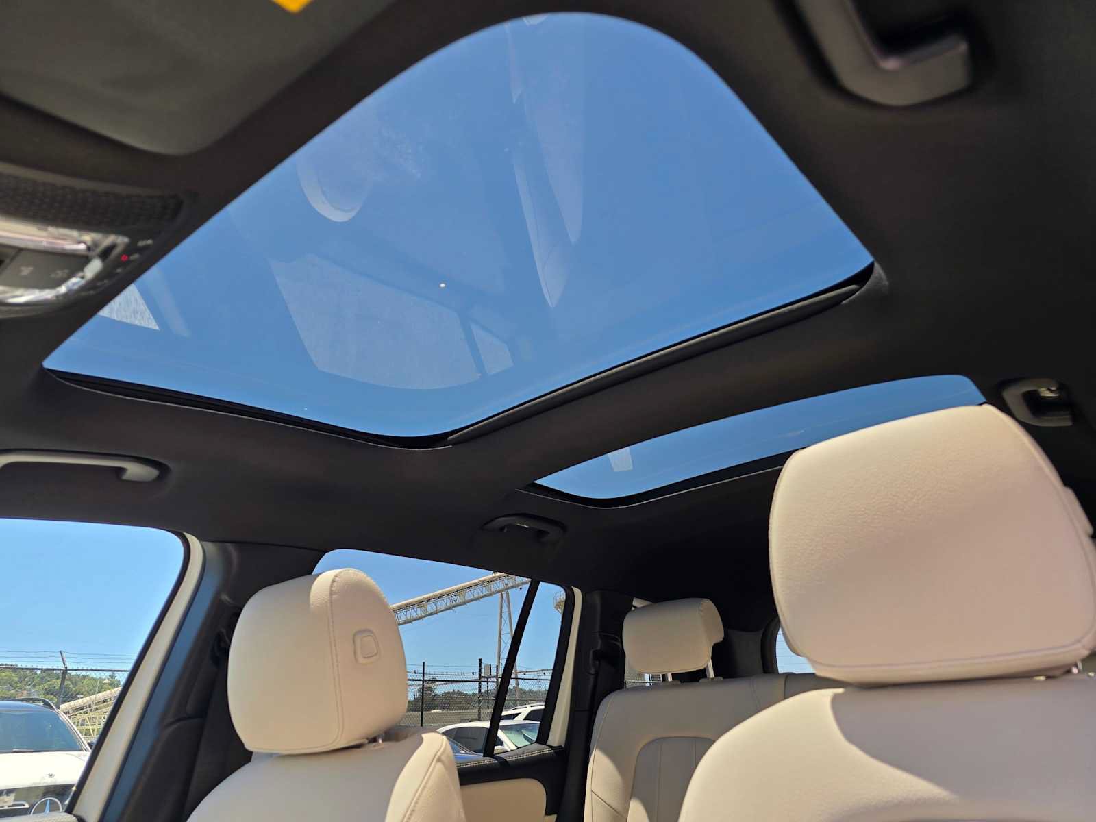 New 2026 Mercedes-Benz GLB 250 4MATIC image 22
