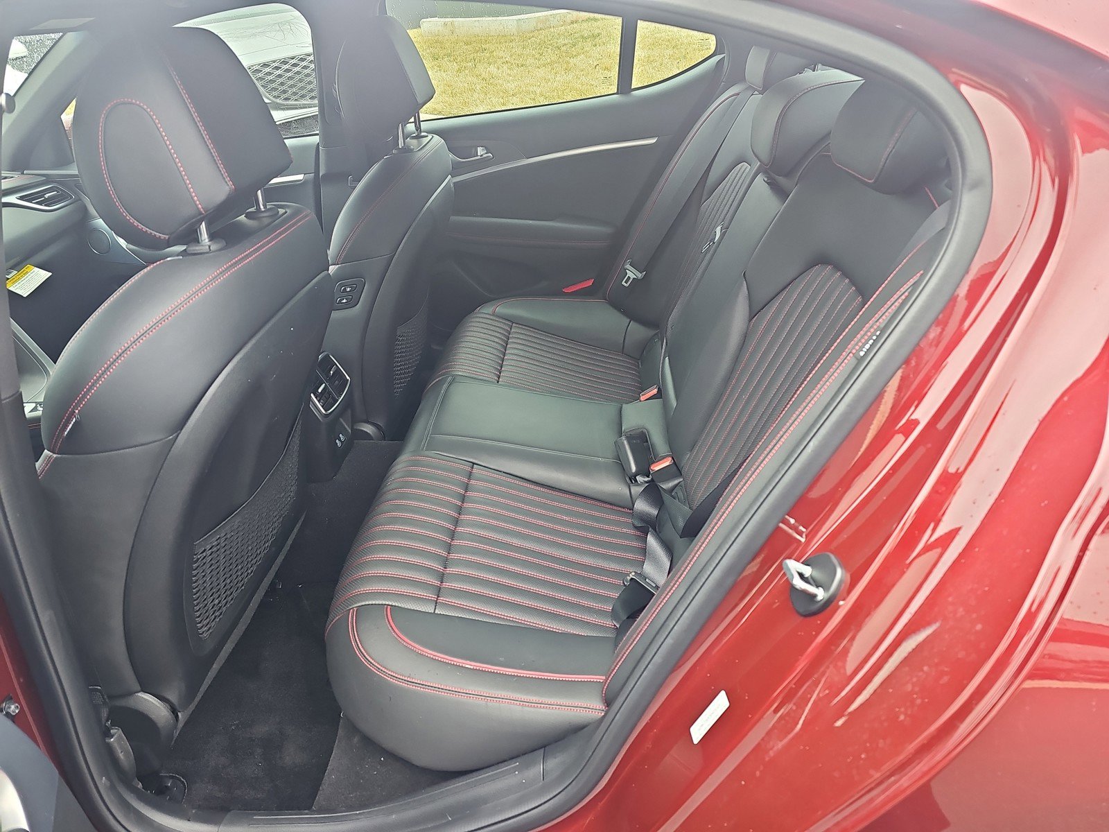 Used 2025 Genesis G70 2.5T w/ Sport Prestige Package image 34