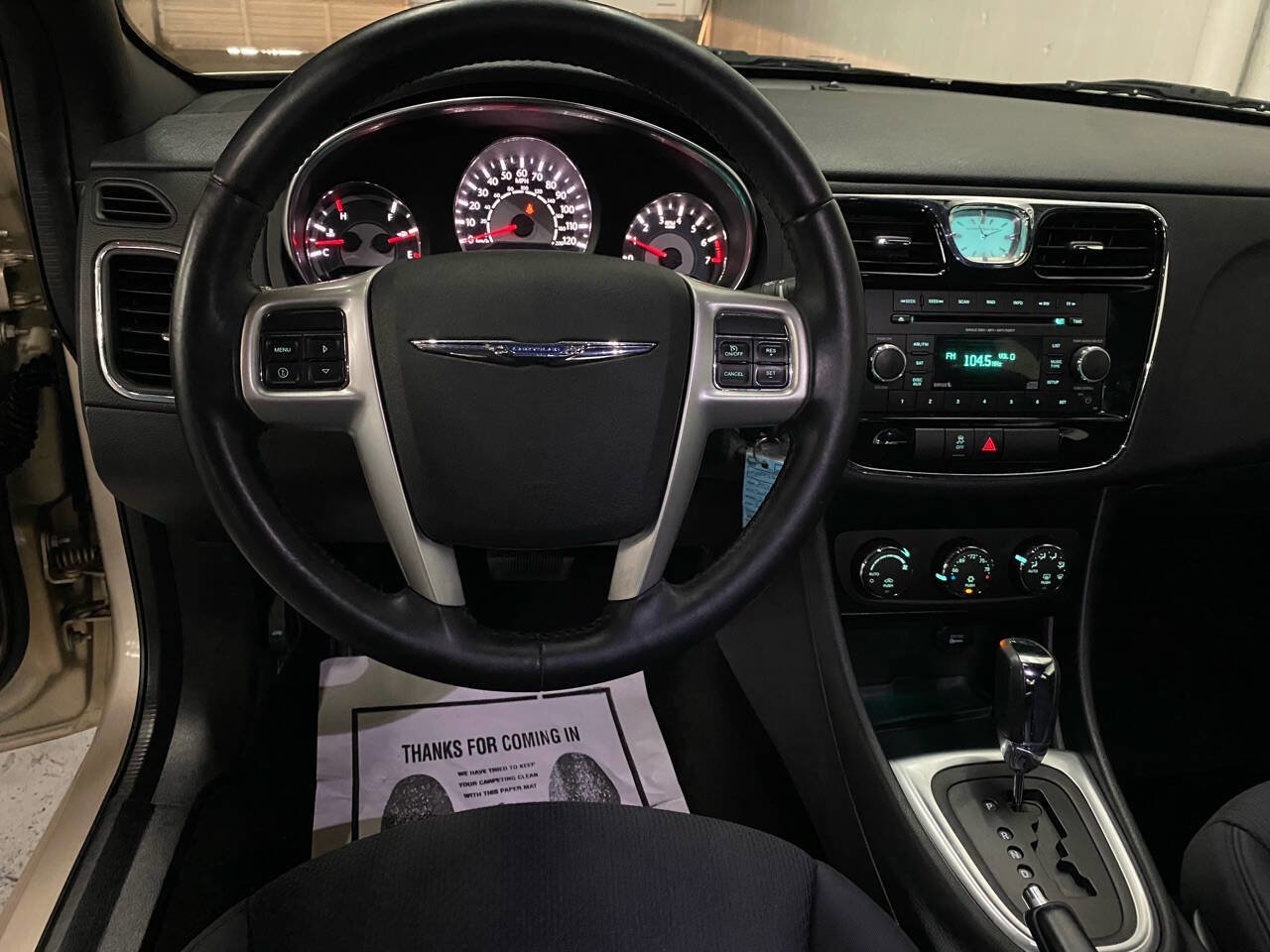 Used 2014 Chrysler 200 Touring image 14